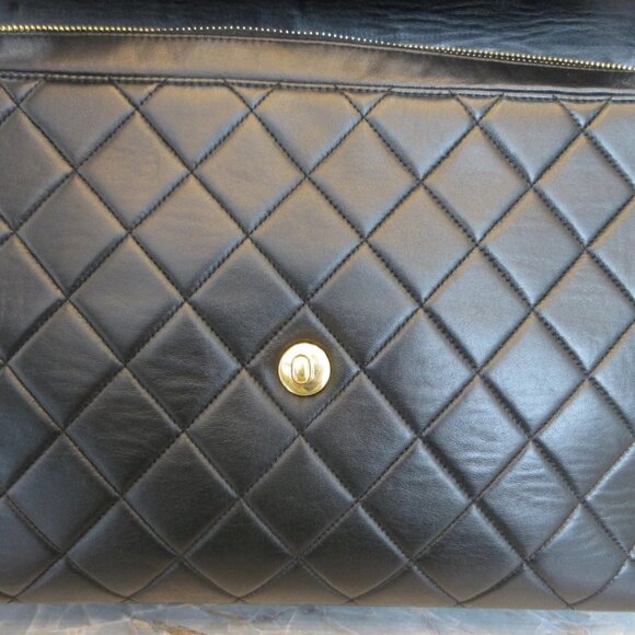Authentic 1990s Chanel Backpack Black Lambskin Leather Quilted Vintage - Picture 7 of 16